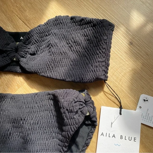 Free People x Aila Blue Daisy Smocked Bikini Black size small